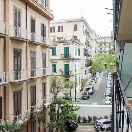 Da Luca E Laura By Dimorra Apartment Naples Exterior photo